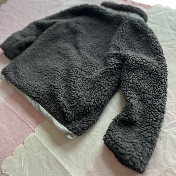 GUC Cubcoat 6-7 boys jacket zippered pocket portable panda pouch coat - Picture 4 of 16